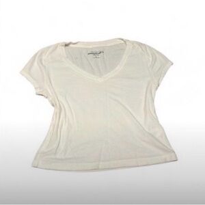 Aeropostale Cream V-Neck Short Sleeve Tee